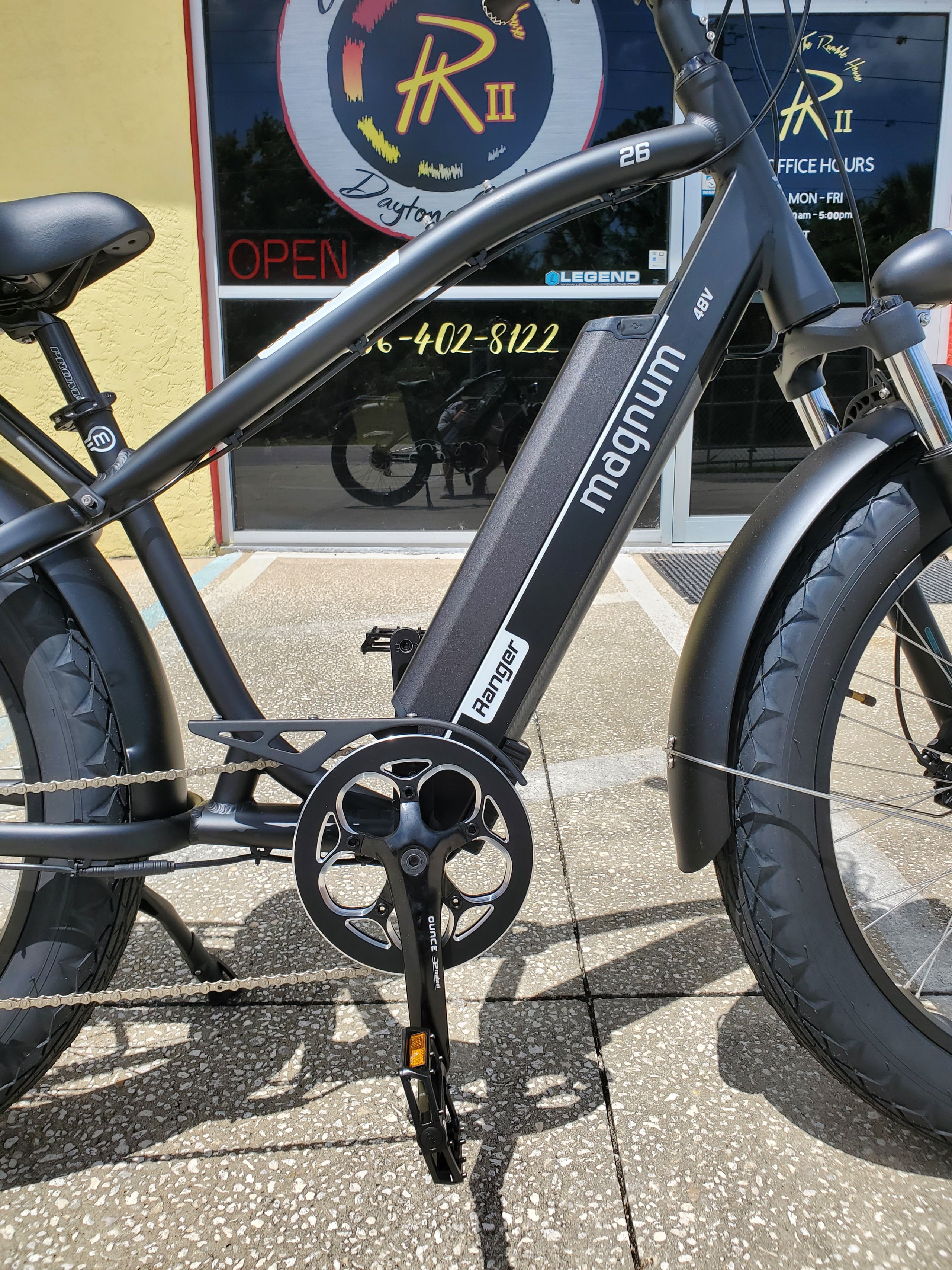 Magnum Ranger 750W Black RH2 E Bikes